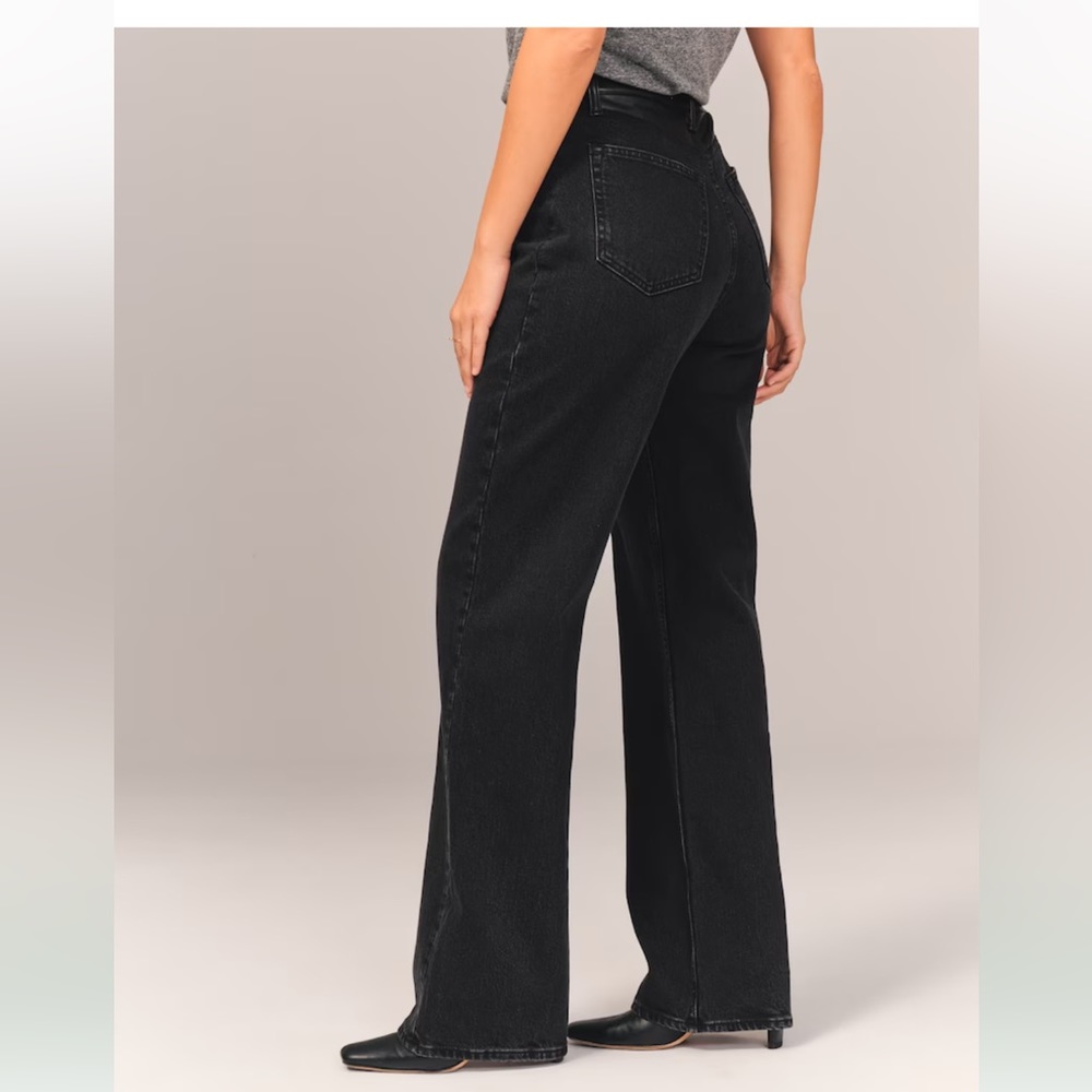 Abercrombie and Fitch High Rise 90s Jeans